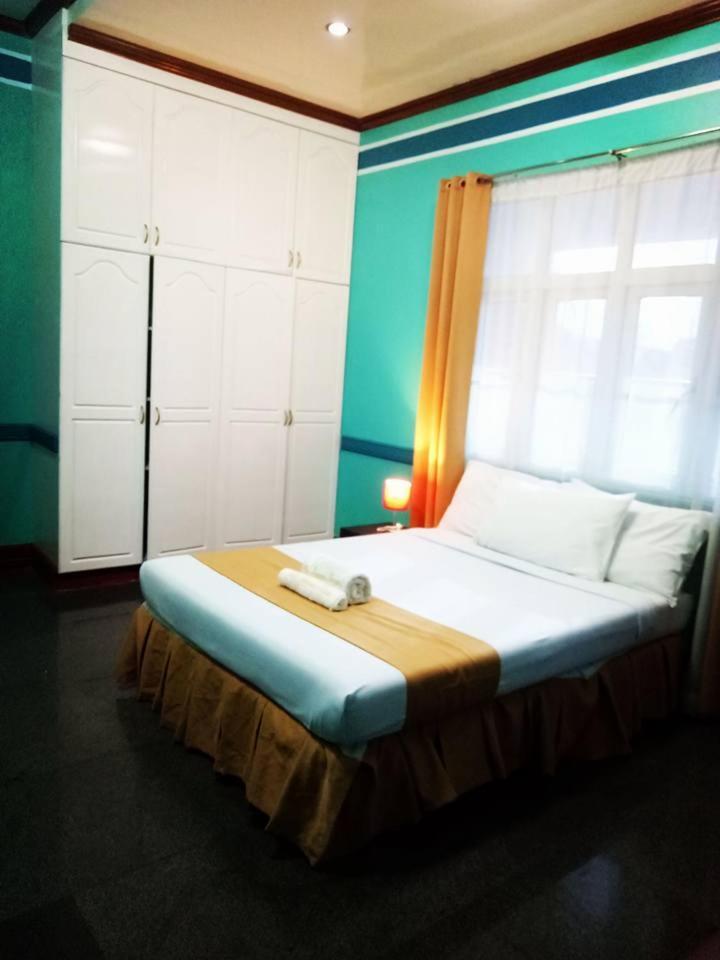 Villa Jhoana Resort Angono Rom bilde